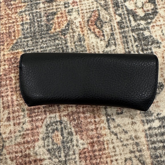 Authentic RayBan RB2132 New Wayfarer Sunglasses, Tortoise Frame, Brown Lenses - Picture 15 of 16